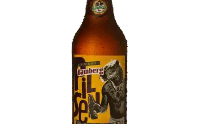 Garrafa Bamberg Pilsen 600 ml com condensação e rótulo amarelo