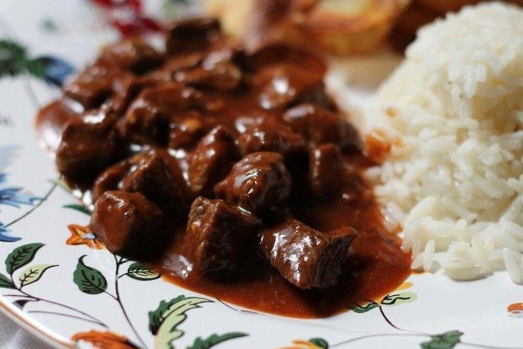 Picadinho de Carne com Toque de Cerveja Preta